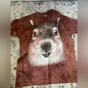 The mountain squirrel shirt size 2xl